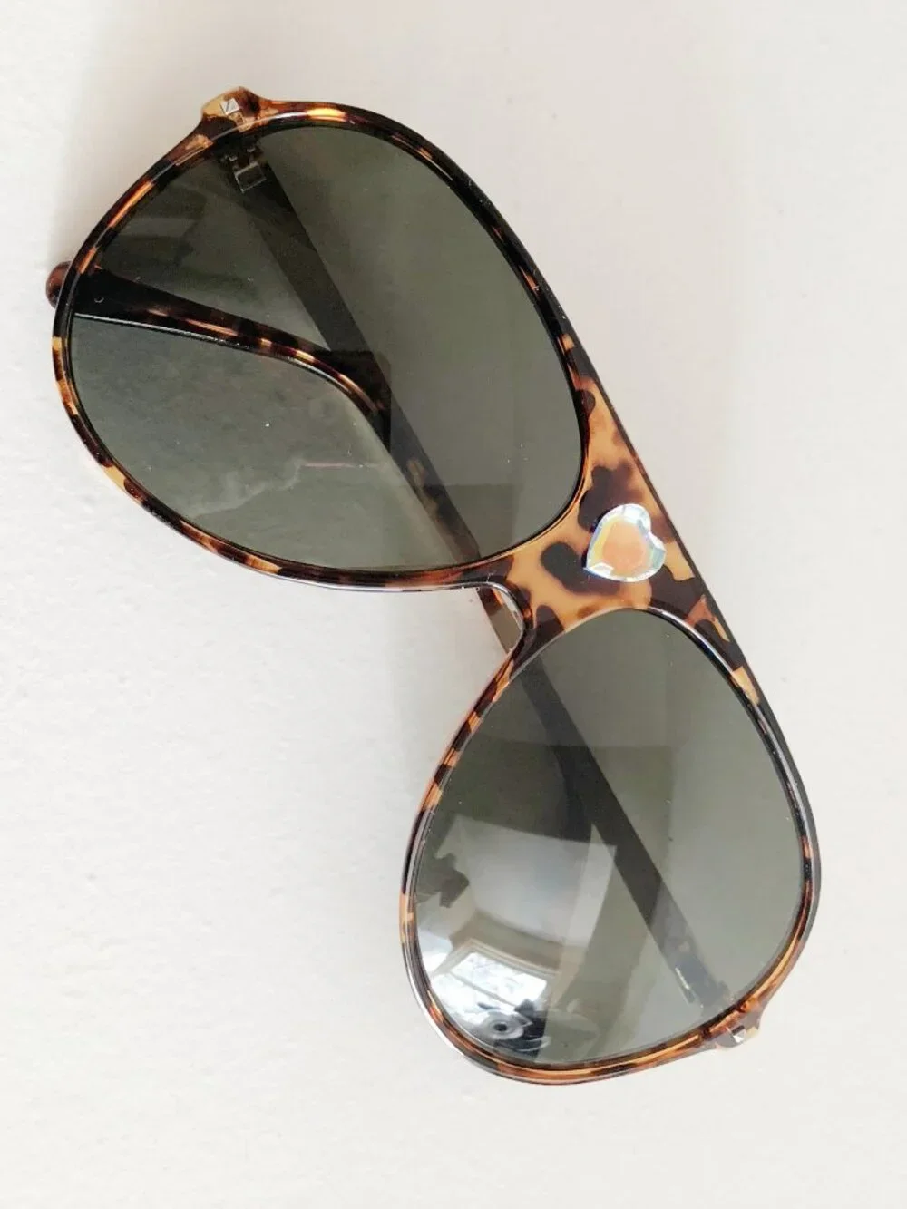 Oversized Tortoiseshell Aviator Sunglasses